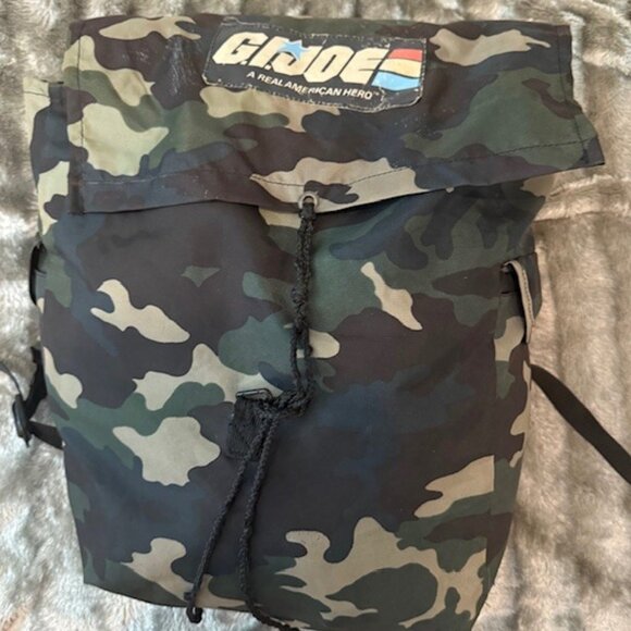 Vintage 1980s G.I. Joe Sleeping Bag with Camo Backpack Sack – by Hasbro - Picture 2 of 9